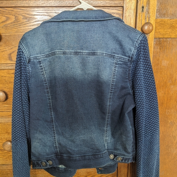 NWT Knit sleeve denim jacket - Picture 2 of 7